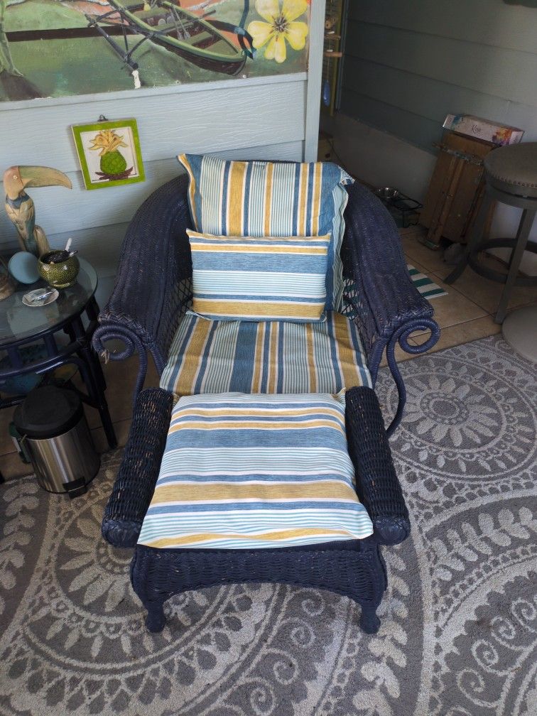Wicker Chair And Ottoman