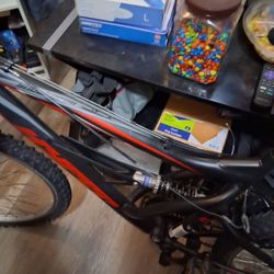 Kids Shocker20 Hyper Mountain Bike
