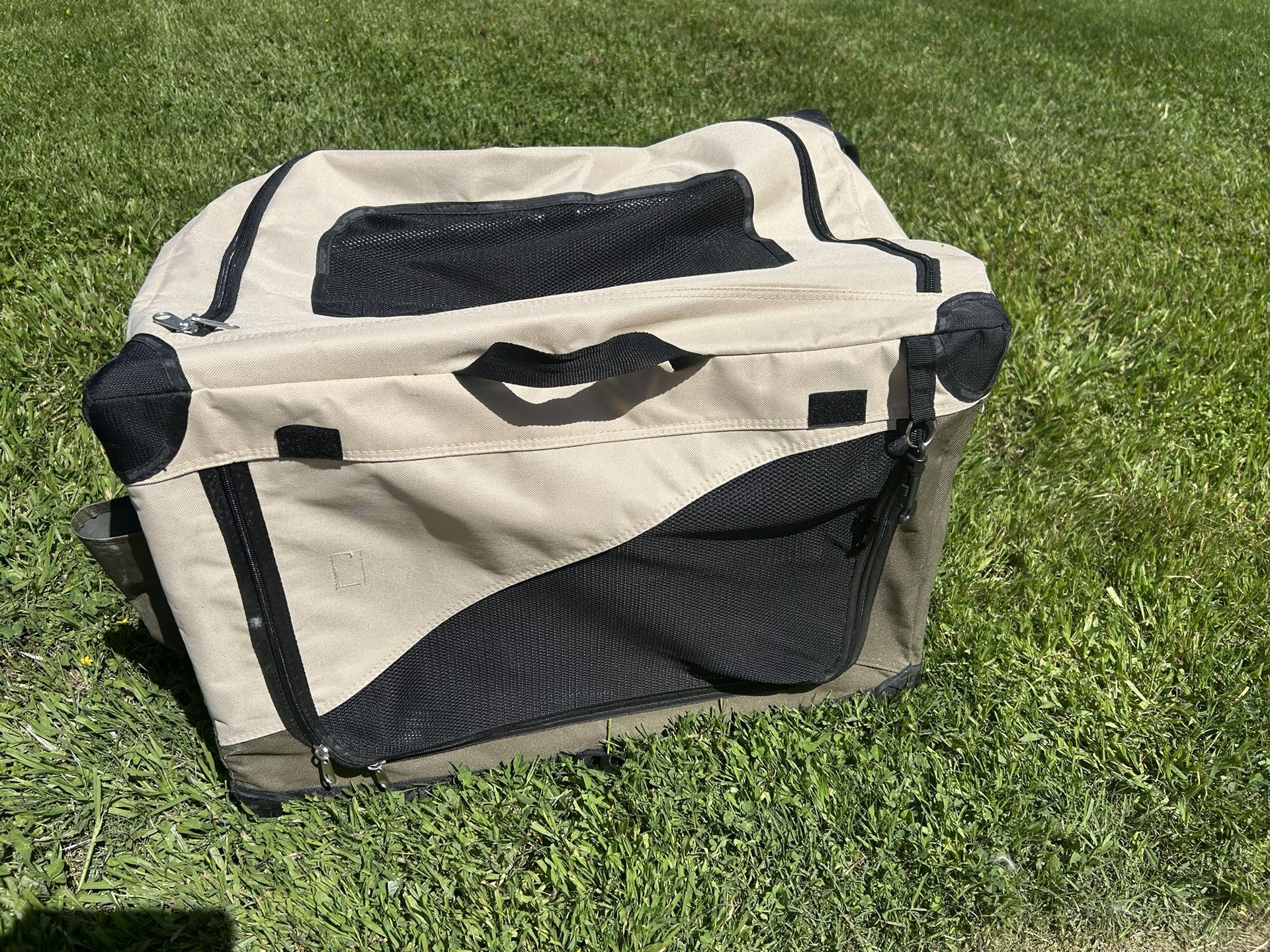 dog carrier