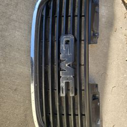 Gmc Yukon Front Grille Used Good Shape 07 To 14