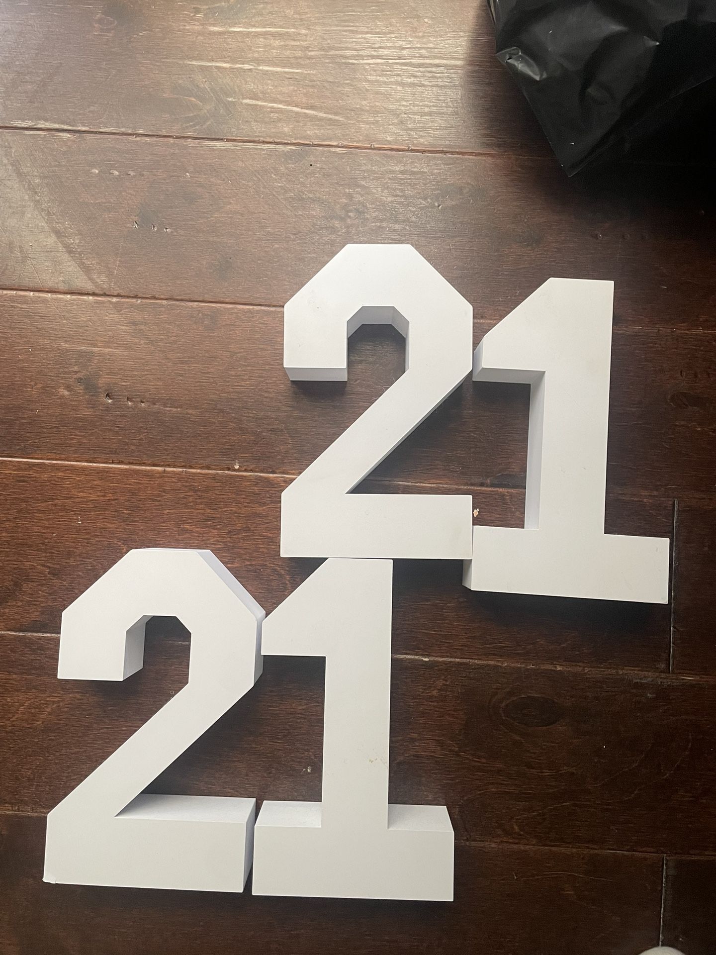 21st birthday center decoration