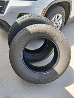 L🛞🛞K!   TWO (x2) BF Goodrich Advantage T/A Sport  Size is 265/65R-17 112T. Have less than 20k on them. GOOD USED TIRES!....asking $70.00 for BOTH!