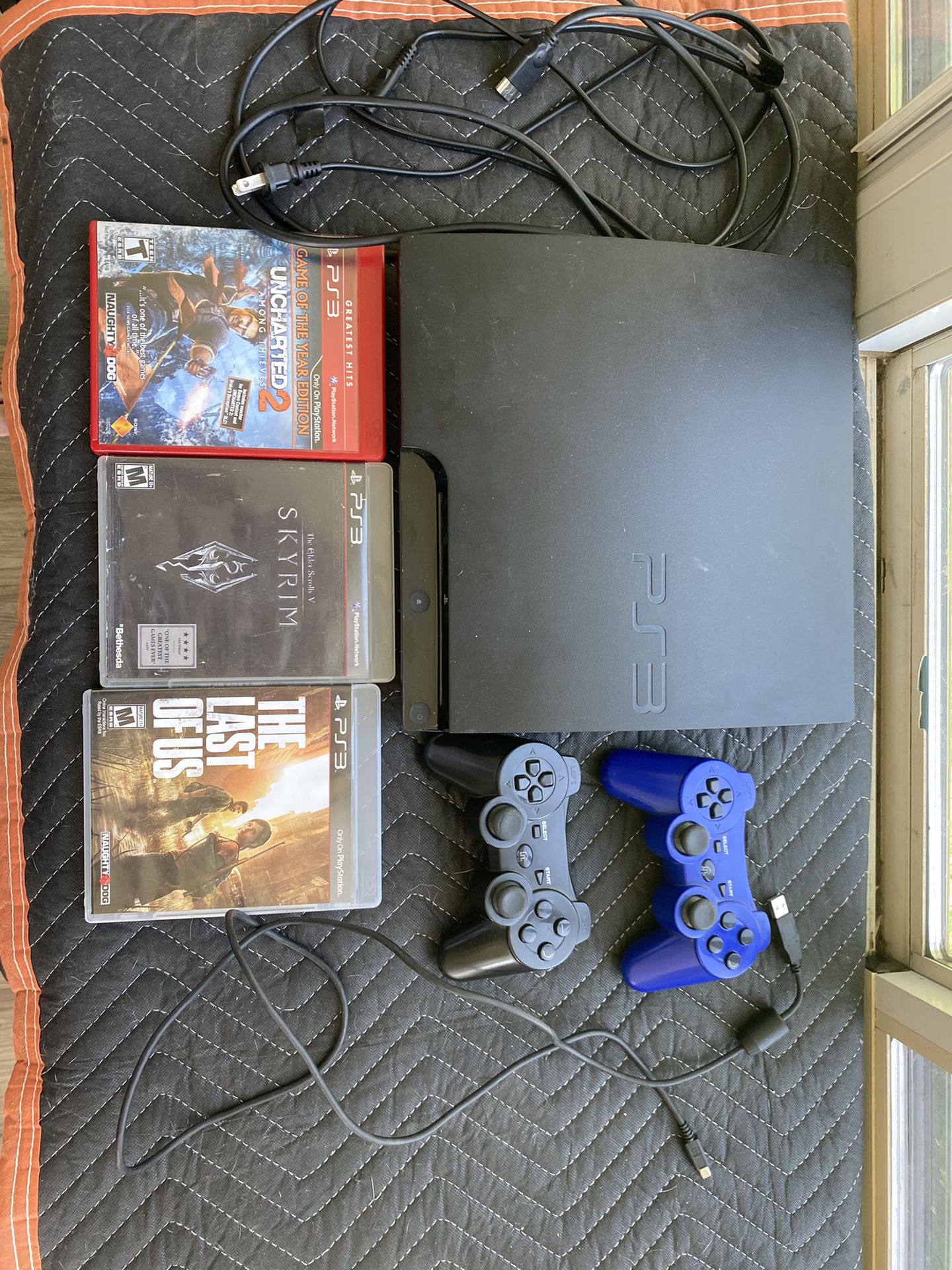 PS3 Slim 160gb And Games 