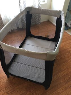 Pack and play