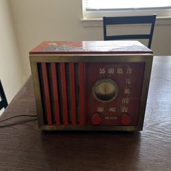 Rare Vtg. Oriental Theme RCA 75x18 Bakelite AM Table Top Radio Red Bakelite C.1946 