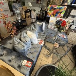 Brand New Sectional Sofa 