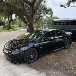 2019 Dodge Charger Scat Pack Sedan 4D