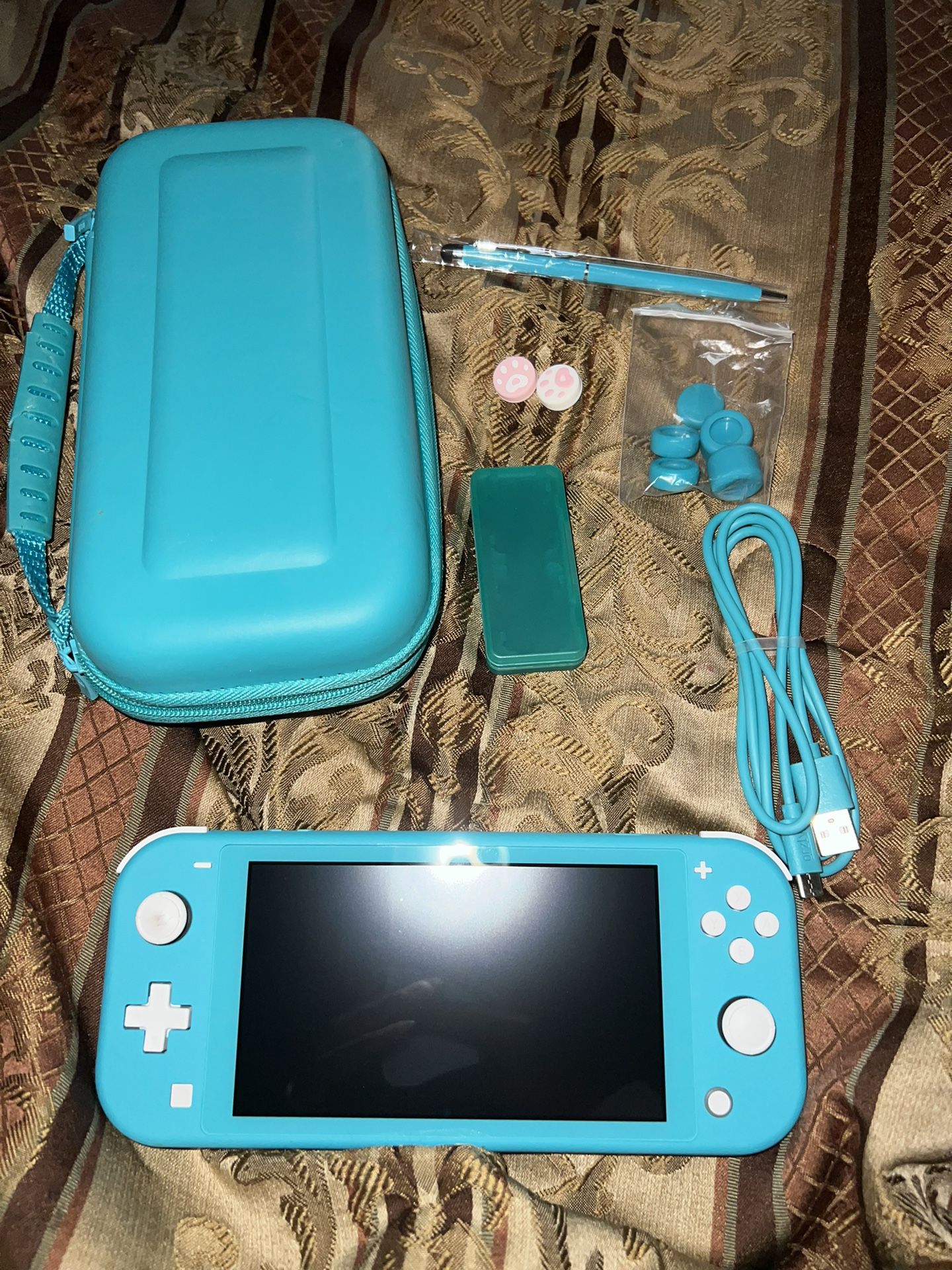 Nintendo Switch Lite In Turquoise 