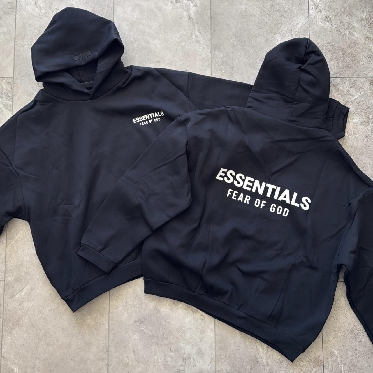 Essential hoodie BLACK AND WHITE colorway