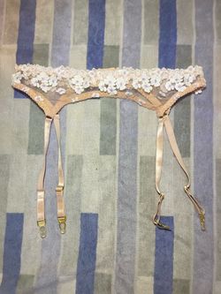 Lingerie, Garter Belt