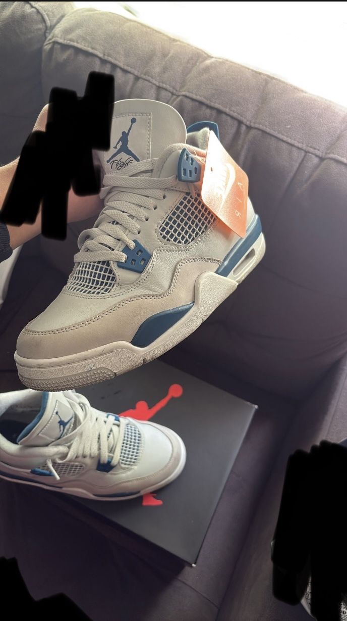 Jordan 4 Retro Industrial Blue