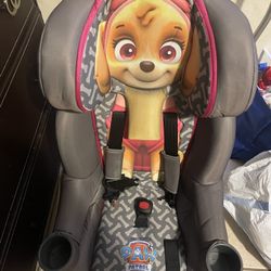 Skye (Paw Patrol) 2-in-1 Car Seat