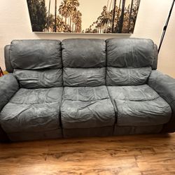 Electric Reclining Couch 