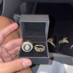 Gold And Diamond Rings Used By Lil Pump