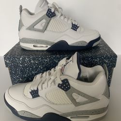 AIR JORDAN 4 Retro ‘Midnight Navy’ Men’s Size 10.5