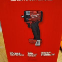 Milwaukee 3/8 Fuel  Impact Wrench 250 Lbs