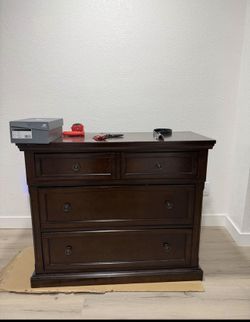 Brown dresser