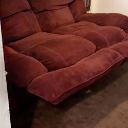 Couch 🛋️🛋️