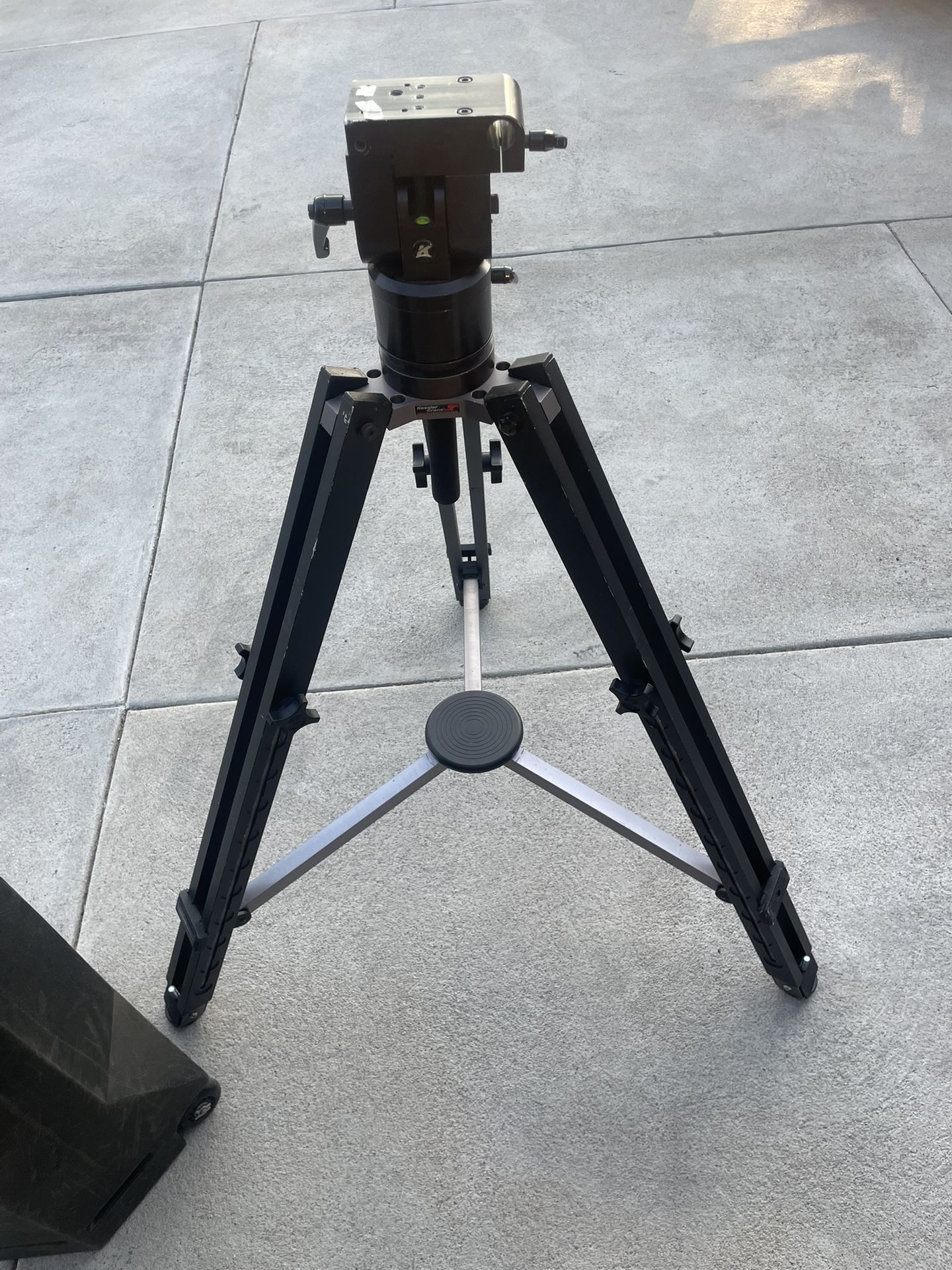 Kessler crane tripod