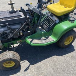 John Deer Riding Mower 