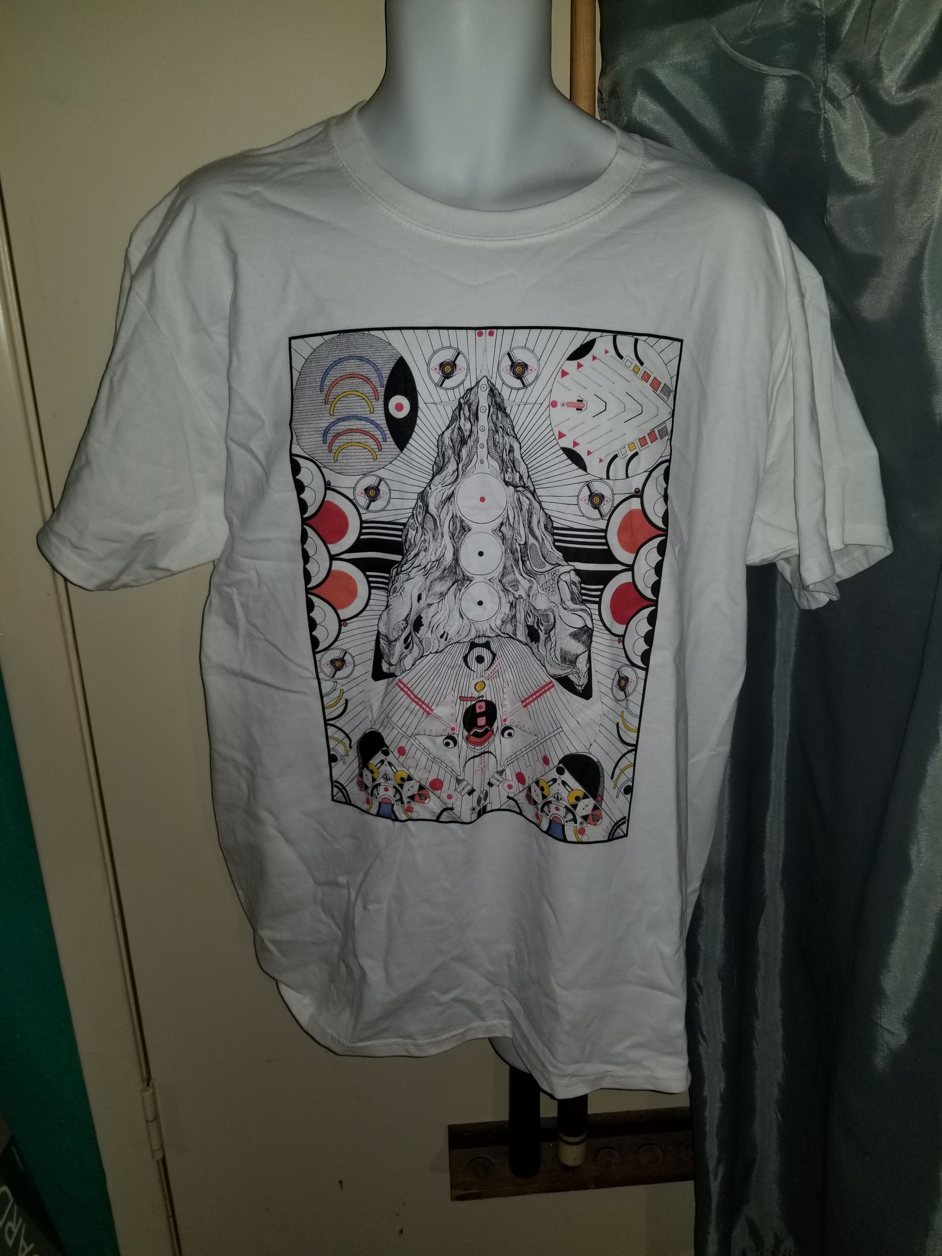 KOKOFREAKBEAN T-SHIRT (LARGE)