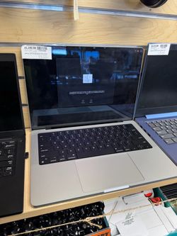 Apple Macbook Pro A2992