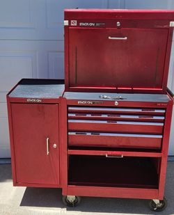 Rolling Stack On Professional Series 3 Piece Tool Box on Wheels