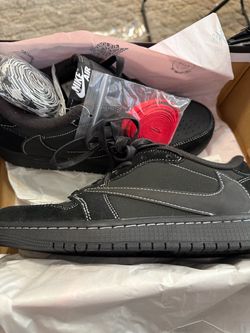 Travis Scott Jordan 1