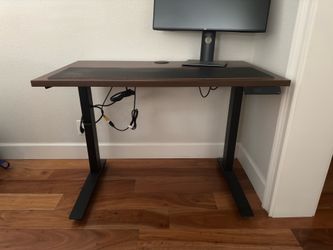 Adjustable Standing Desk