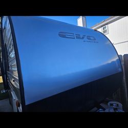 2018  EVO By Forest River Camper