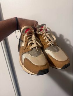 Nike Huarache Size 9 men