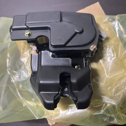 Honda Trunk Latch (2002Accord)
