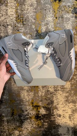 Wolf Grey 5s Size 11