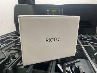 Sony Cyber-shot RX10 V (DSC-RX10M5)