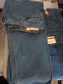 Men's jeans and female shirts