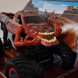 2023 MONSTER JAM SERIES MONSTER TRUCK SERIES 19 - RED ZOMBIE 1:24
