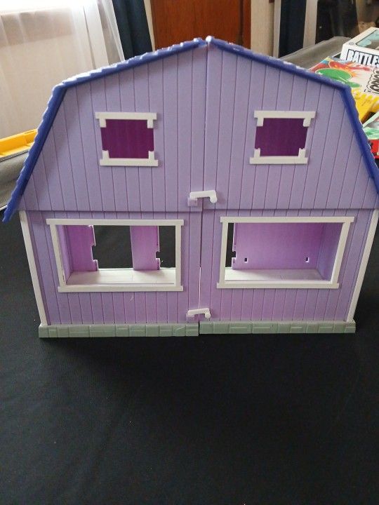 My Little Pony Barn house