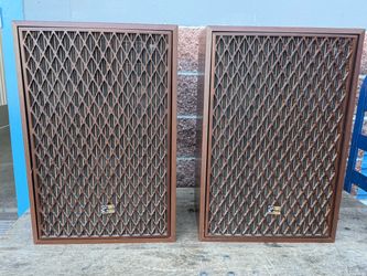 Sansui SP-5500X - Vintage 4 Way/ 5 Speaker System Good Condition Original Made in Japan $700 $800 9 Everett, WA Sansui - SP 5500X Vintage Original 4Wa