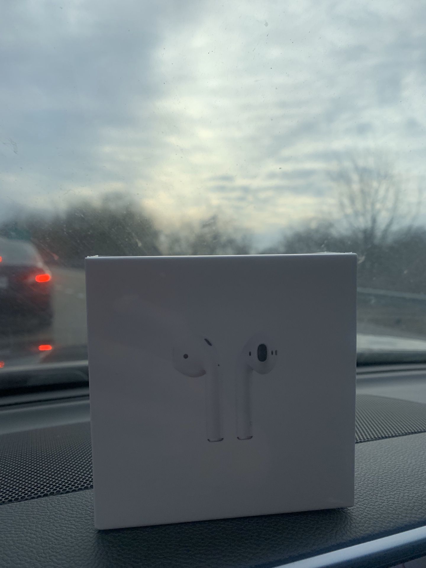 $199 AIRPODS 2ND GENERATION FOR $100 *WIRELESS CHARGING* UNOPEN