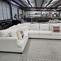 Beautiful Beige Sectional Couch 🚛 DELIVERY AVAILABLE SAME DAY 🚚