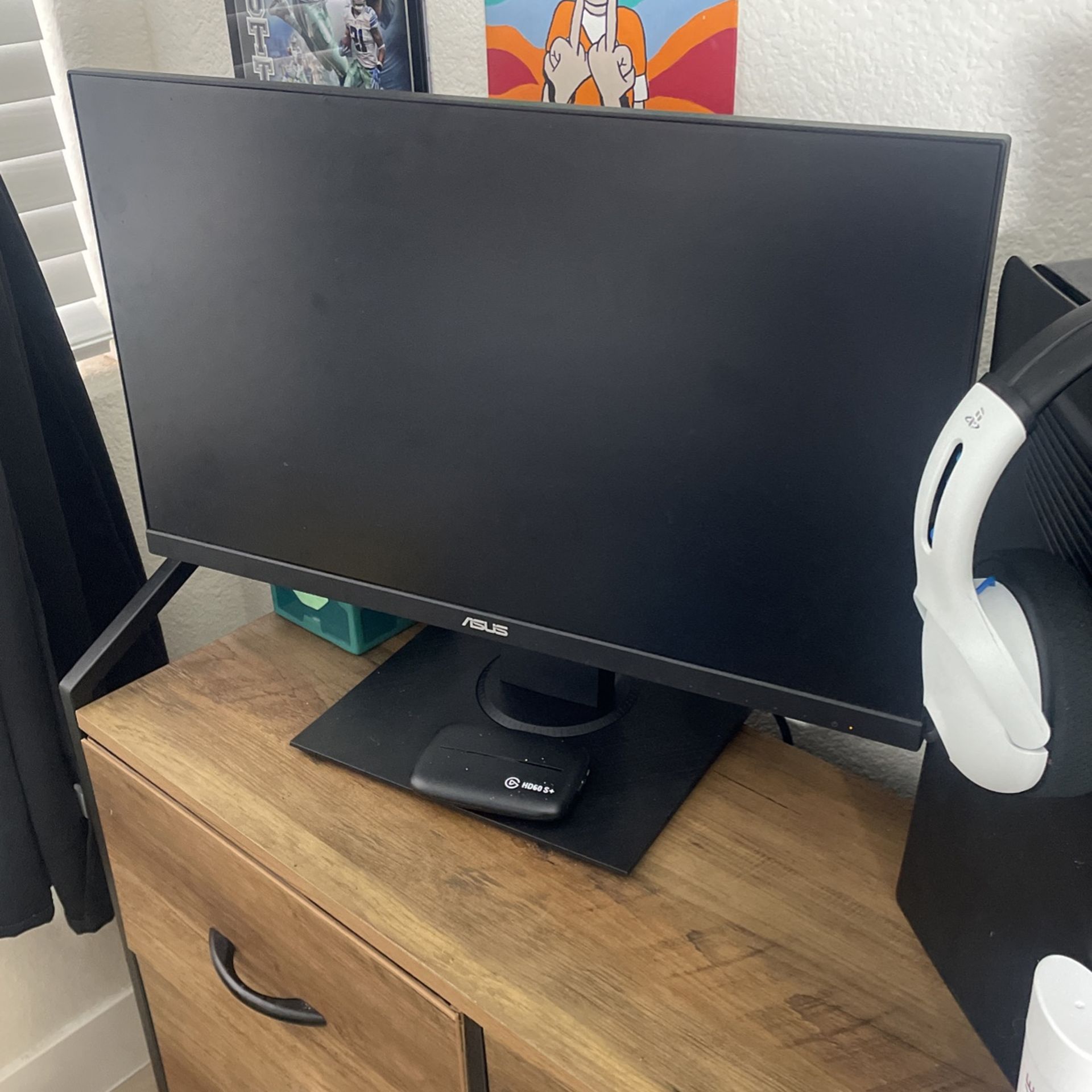 Asus 21.5 Inch Gaming Monitor W/ Elgato