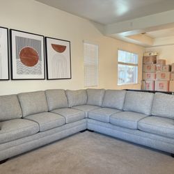Couch Sectional 