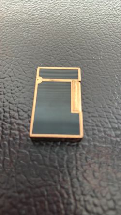Lighter  S.T. Dupont Ligne 2 Gold Plated & Black Chinese Lacquer