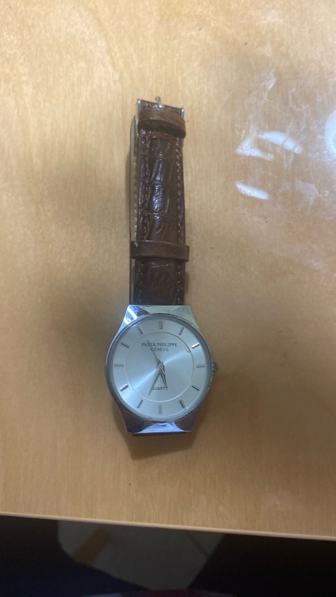 Women’s Whatch Pattek Philippe $200 good Condition