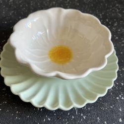 Stoneware Flower Shaped Ceramic Bowl, Daisy Flower Bowl, Jade Serving Dish