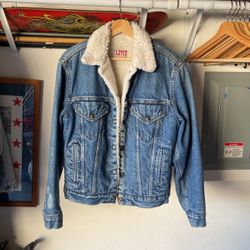 Levi’s Sherpa jacket