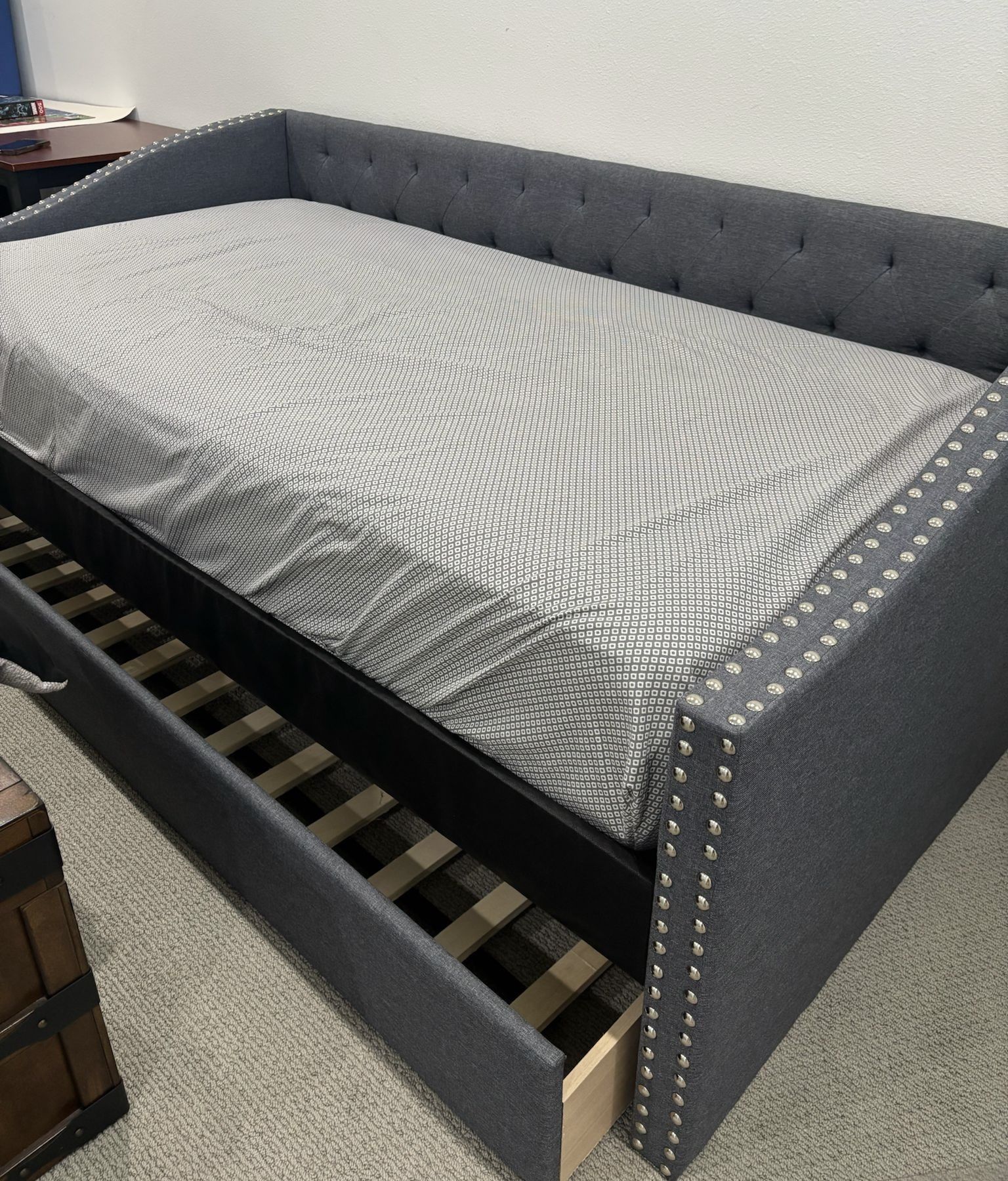 Couch with Pull Out Bed