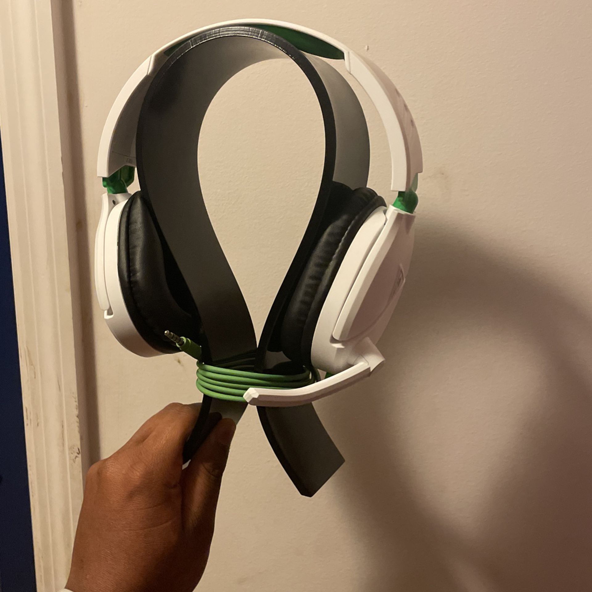 Xbox Headphones And Stand