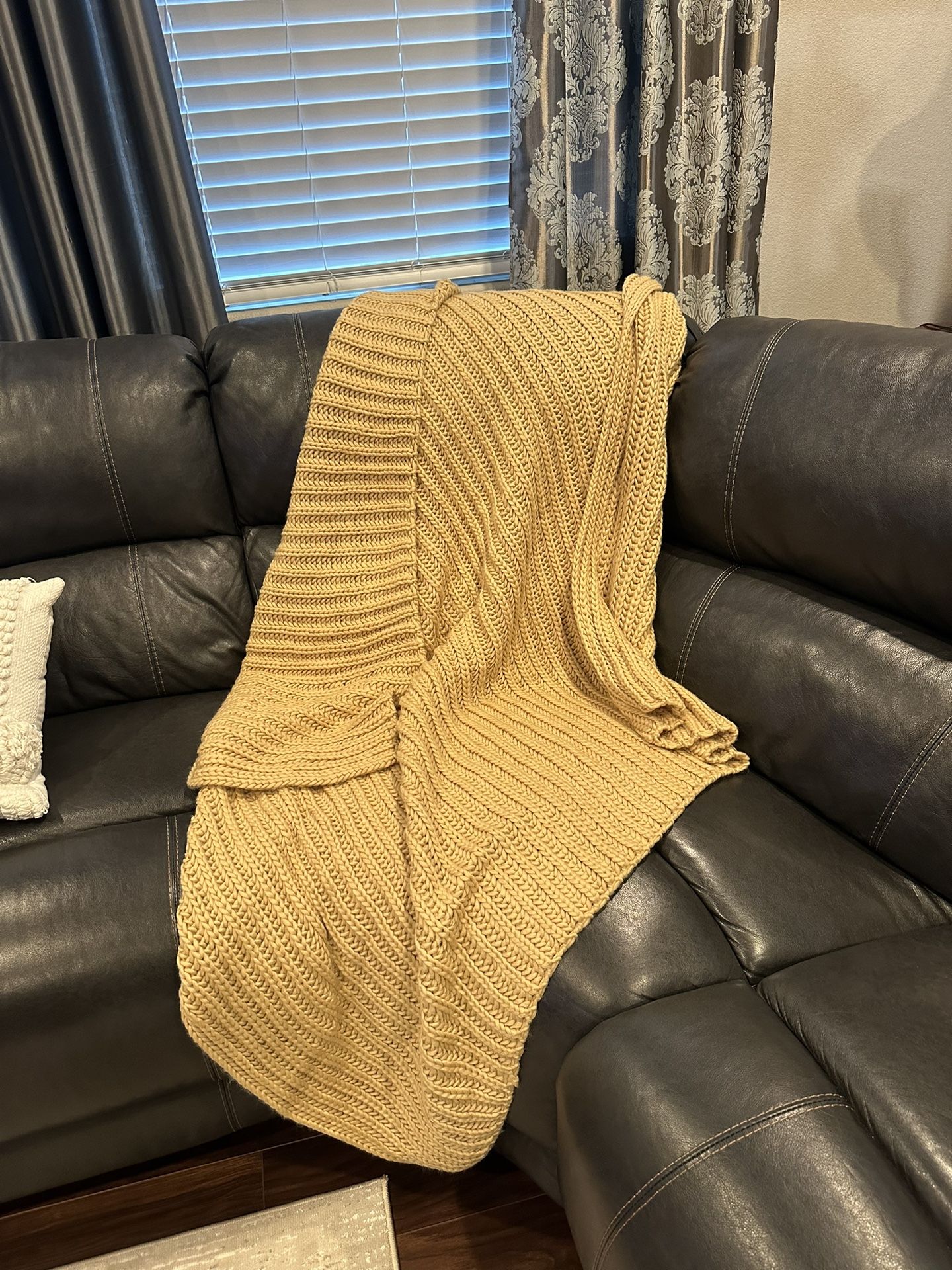Target Threshold Throw Blanket