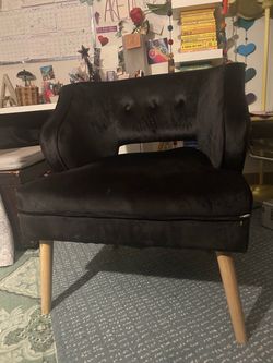 Black accent chair